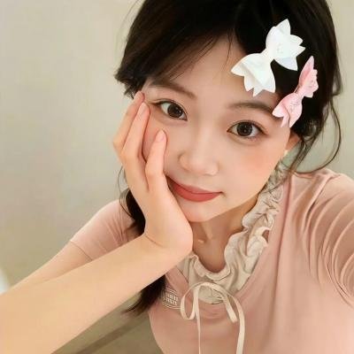 俏如彩蝶飞飞飞